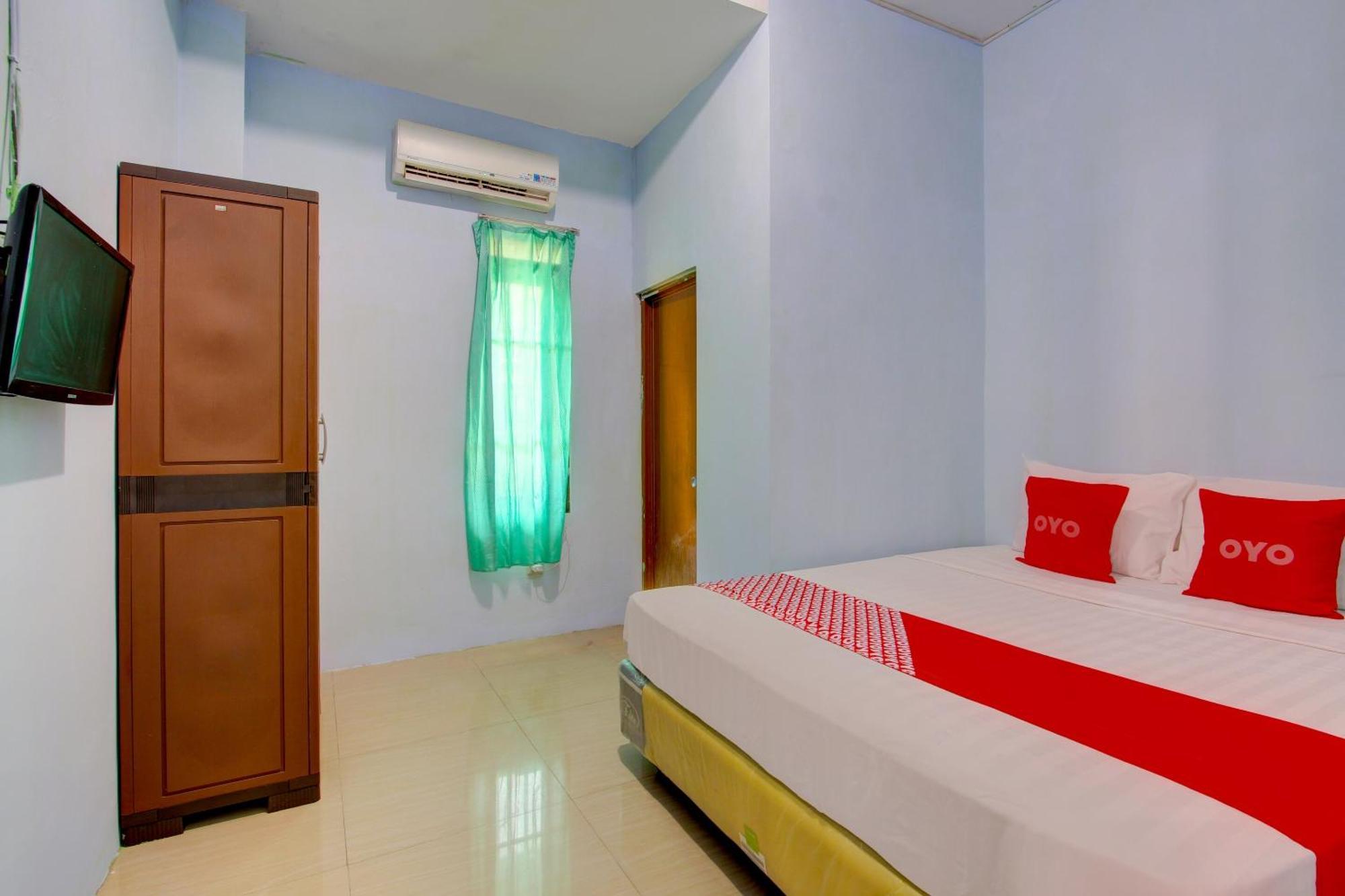 Super Oyo 93012 Griya Kencana Asri Syariah Lawean Exterior photo